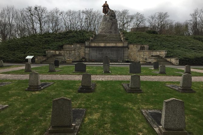 Clash of Titans: Battle for Seelow Heights WW2 tour - Transfers, pace, and what to bring for trench and field walking