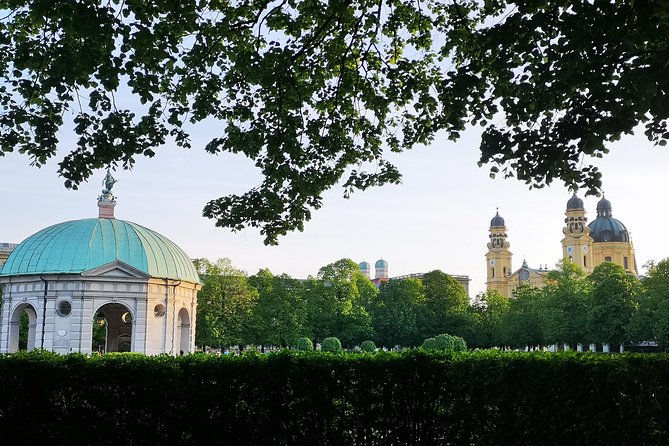 Classic Mike's Bike Tour daily @ 11.30 incl Beer Garden & Surfers - Maximilianeum photo op and tour wrap near Hofbräuhaus