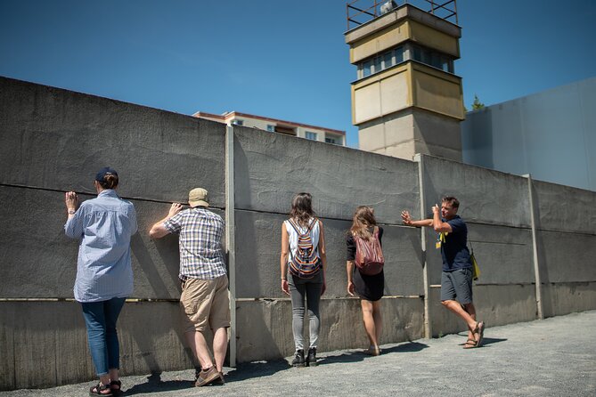 Cold War, Berlin Wall, Spies and the East Side Gallery - Key things to know before you go
