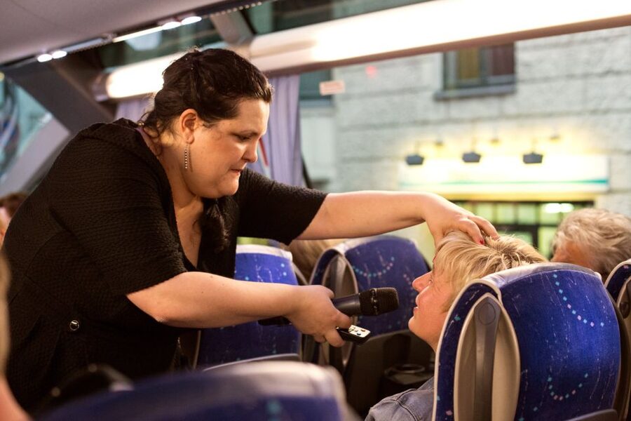 Cologne: 1.5-Hour Comedy Bus Tour - Who should book this, and who might want a different plan