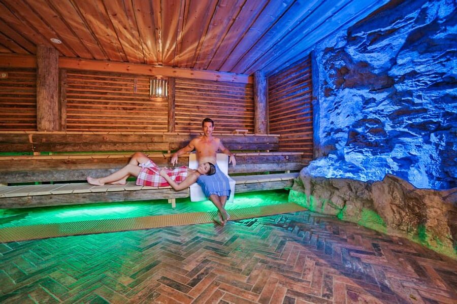 Cologne: 1-day ticket for the Aqualand adventure pool including sauna world - Nine Slides for Adrenaline, Plus the Best Way to Mix Levels of Fun