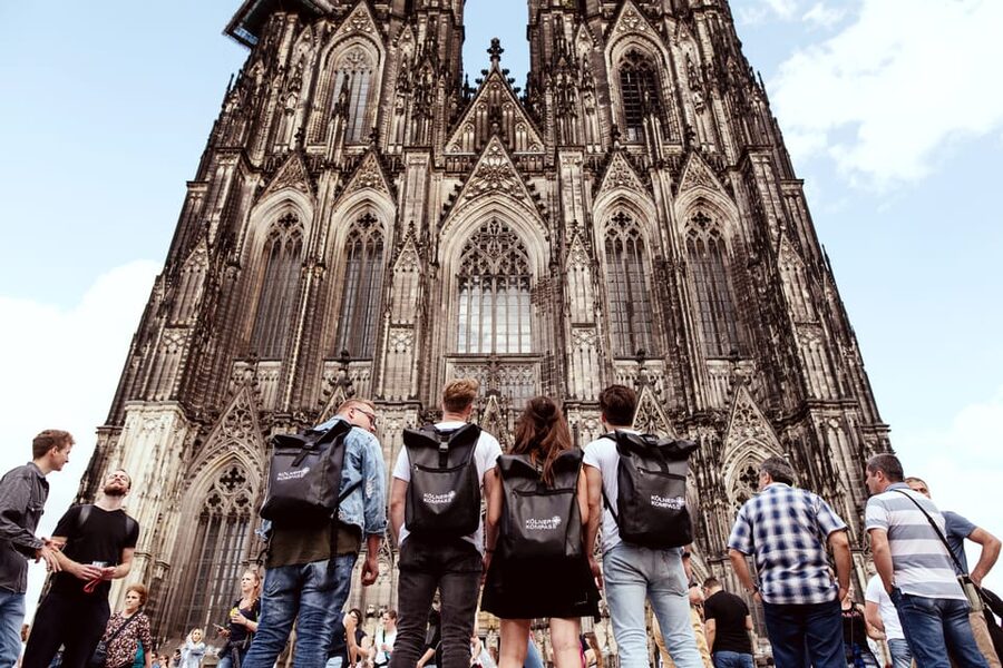 Cologne: Brewery Tour with 3 Kölsch Beer Tastings - Who this Cologne Kölsch tour is perfect for