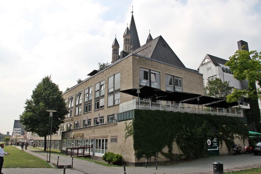 Cologne: Brewery Tour with Beer Tasting and Halven Hahn - The Kölsch tasting: why you taste four varieties, not just one
