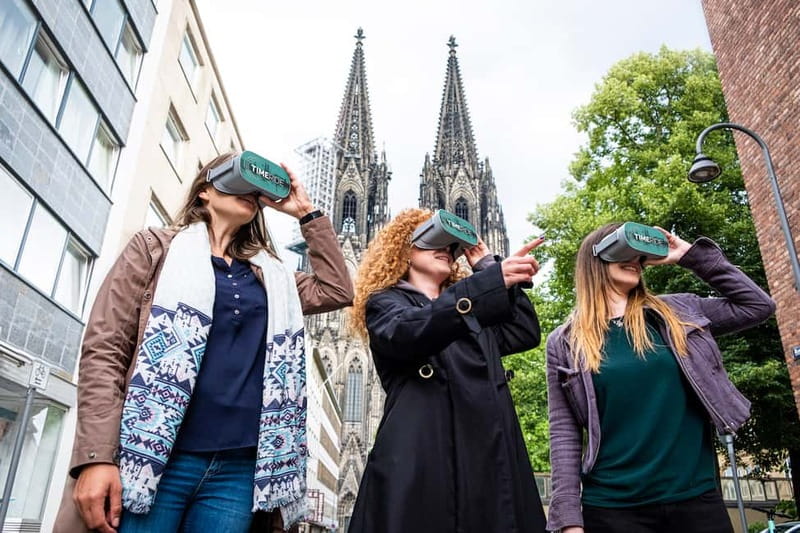 Cologne Cathedral Walking Tour around the cathedral with VR - Where you start: the finial model across from Cologne Cathedral