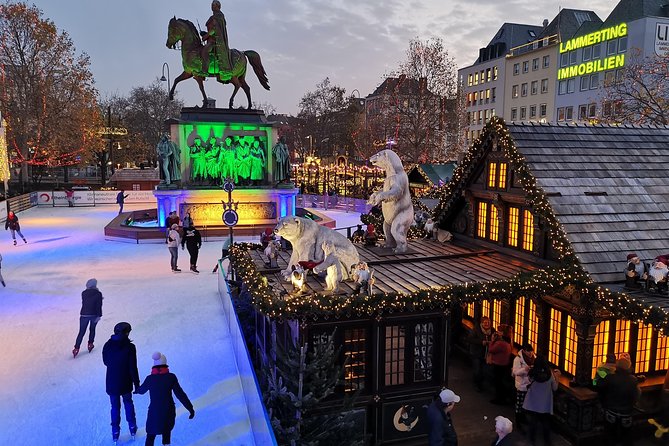 Cologne Christmas Market and Kölsch Beer Small-Group Tour - Cologne Cathedral’s smaller market stop, plus live music and Feuerzangenbowle