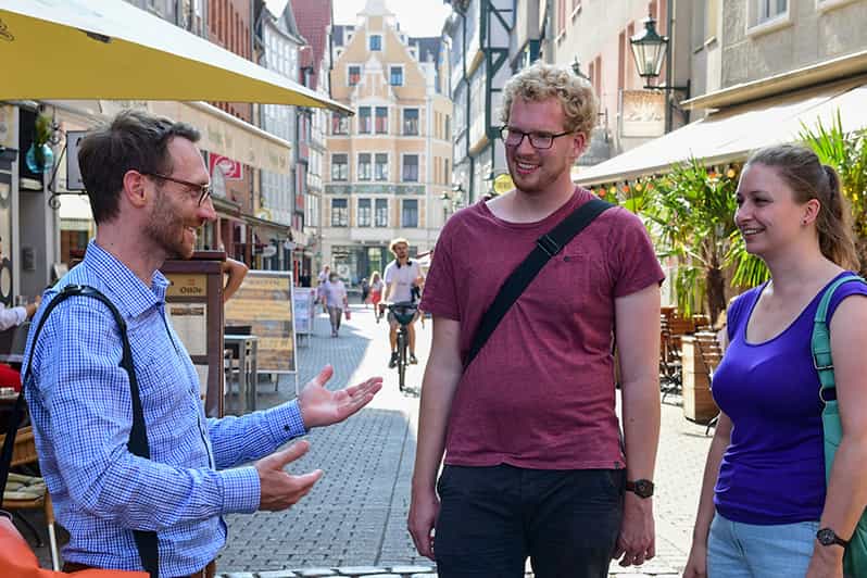 Cologne: entertaining guided tour to old town highlights - Cologne Cathedral From the Outside: A UNESCO Landmark With Clear Context
