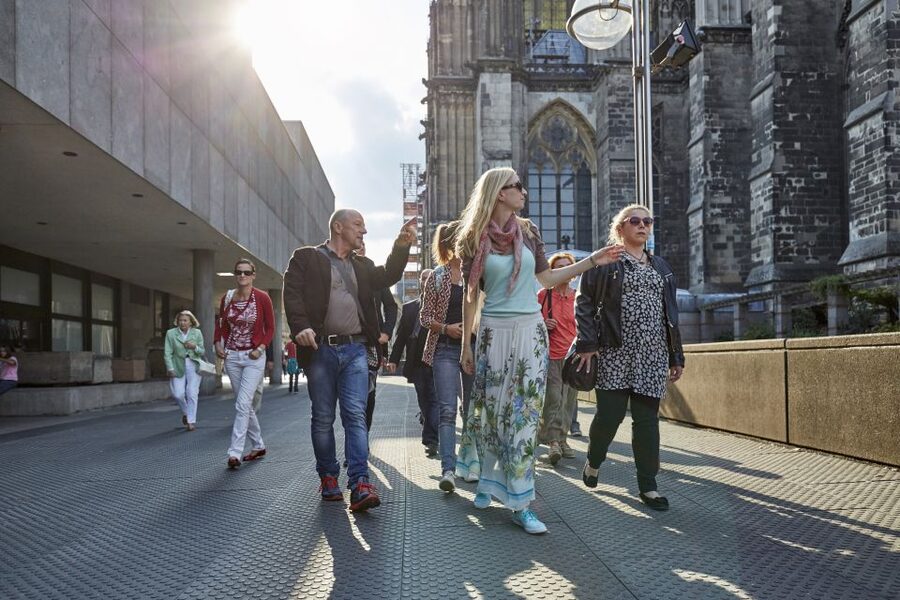 Cologne: Guided Highlights Tour with a Local - Kicking Off at Kreuzblume, the Cologne Tourist Office area