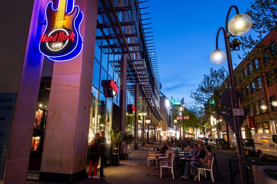 Cologne: Hard Rock Cafe with Set Menu for Lunch or Dinner - Quick hits before you go