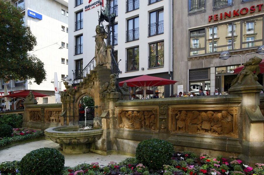 Cologne: Histories & Typical Cologne - Why Tünnes und Schäl makes Cologne feel personal