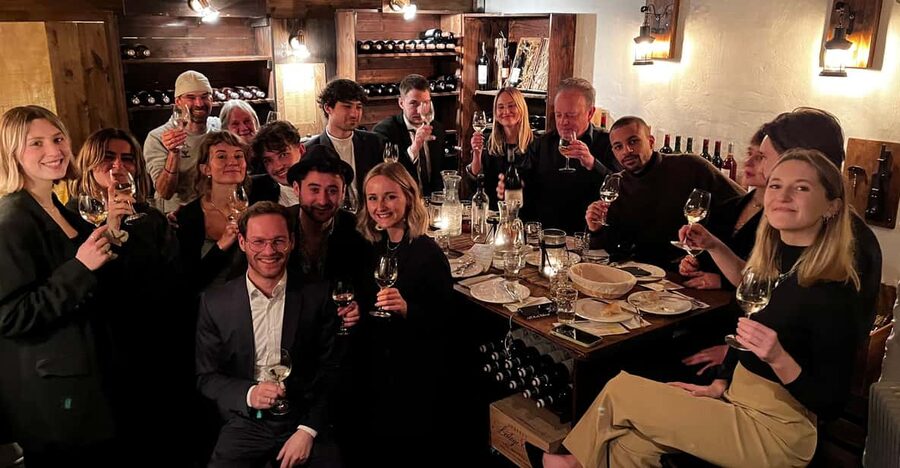 Cologne-Nippes: Gourmet wine tasting with cheese platter - Cologne-Nippes, Le Caveau, and the candlelit mood