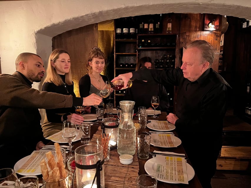 Cologne-Nippes: Gourmet wine tasting with cheese platter - Timing and getting there: make it an easy pre-dinner plan