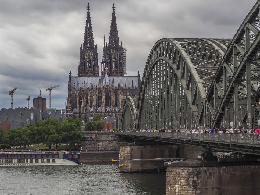Cologne Old Town: Outdoor Escape Game - Price and Value: Is $38 a Good Deal?