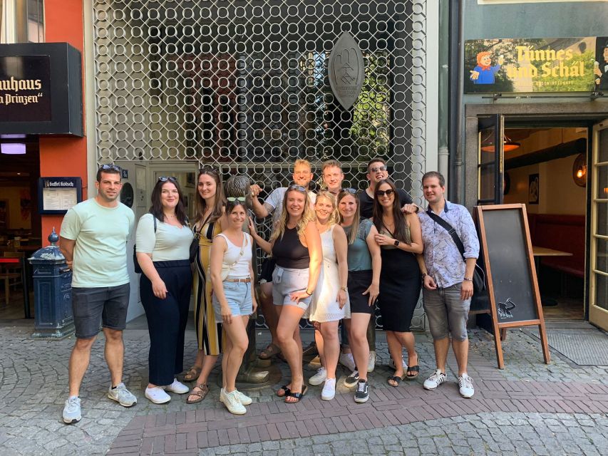 Cologne: Old Town Walking Tour inkl Brewery Visit - Brewery Visits and the Real Point of Kölsch