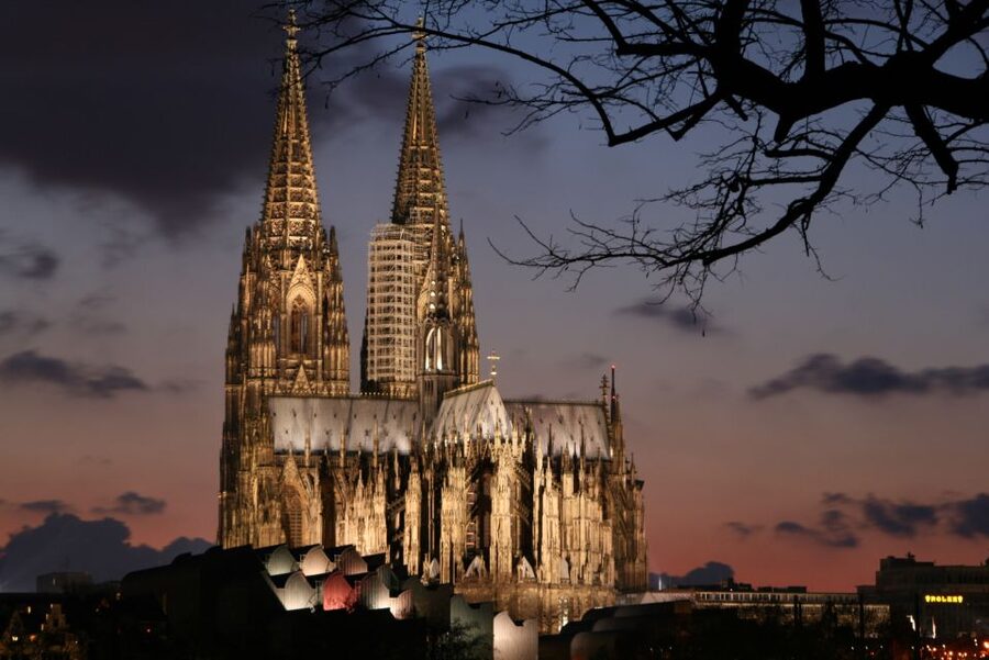 Cologne: Sagen- und Histörchentour in German - Key things to know before you go
