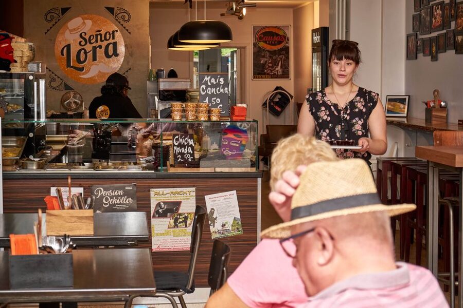 Cologne: Südstadt Guided Foodie Walking Tour - Südstadt Food Walk Basics: 3 Hours, 5 Tastings