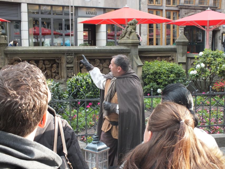 Cologne: The Night Watchman Old Town Walking Tour in German - Where You Meet at Alter Markt (and the Common Mistake)