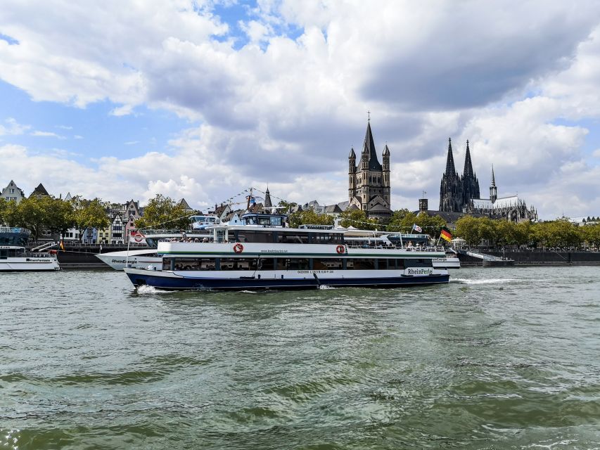 Cologne: Top Sights Rhine River Cruise - Skyline Tour - Cologne in 90 minutes, why this Rhine cruise makes sense