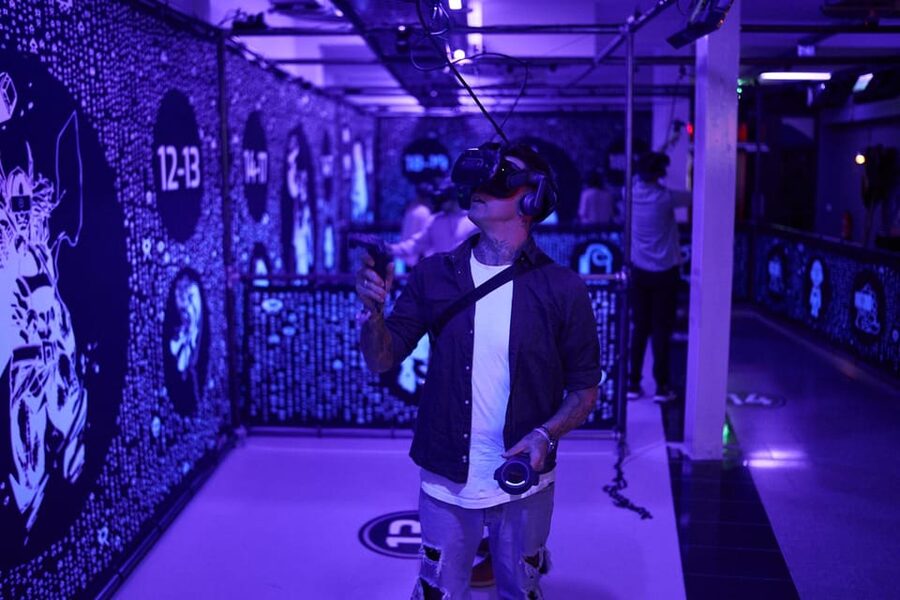 Cologne: Virtual escape game adventure at 7th Space - What the rules mean for families and groups