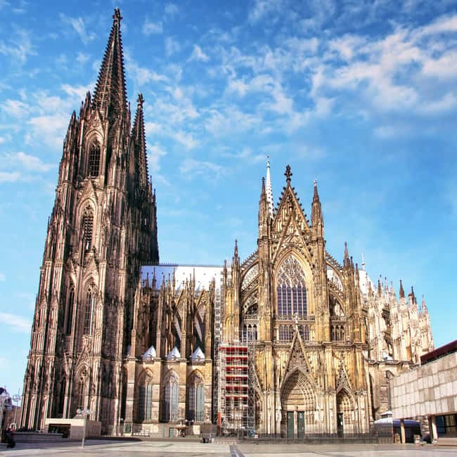 Cologne: WWII Sites with Optional EL-DE Haus Private Tour - EL-DE Haus (4-hour option): former Gestapo HQ turned memorial