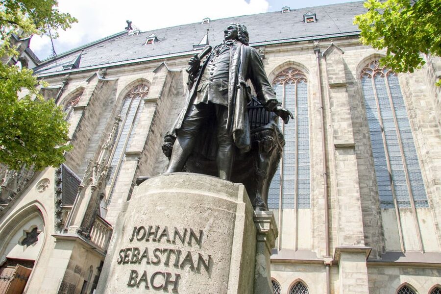 Combo Tour in Leipzig: Guided City Tour & City Sightseeing - Plagwitz canals and galleries, plus the Federal Administrative Court