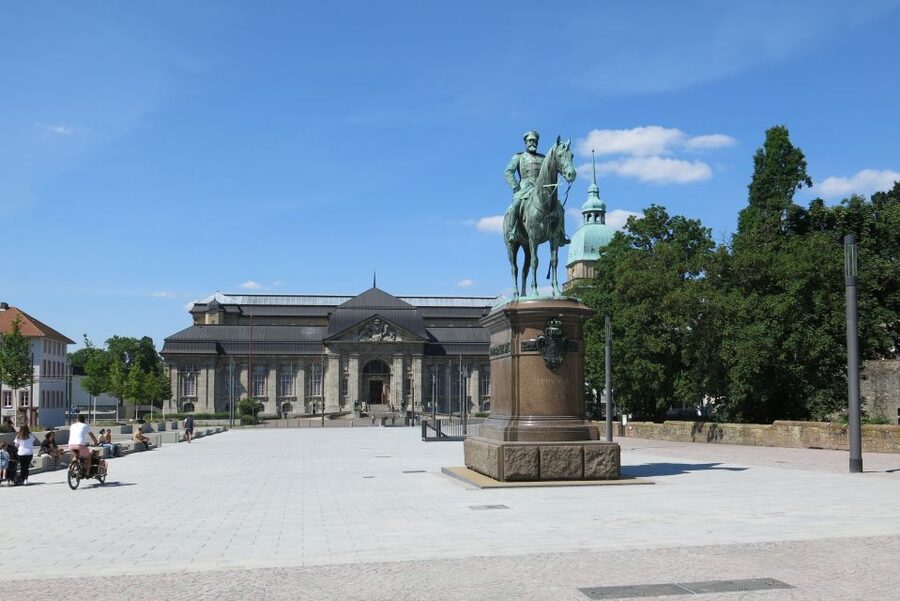 Darmstadt: City Highlights and History Guided Walking Tour - How the 2-Hour Format Fits First Timers and Short Schedules