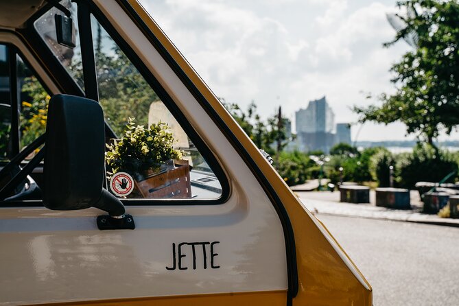 Discover Hamburg in a retro Bulli - Stop 3: HafenCity and the Modern-Port Mindset
