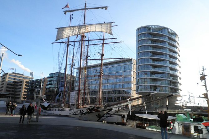 Down Town to Speicherstadt, HafenCity and Elbphilharmonie - Starting at Rathausmarkt, where trade ruled the skyline