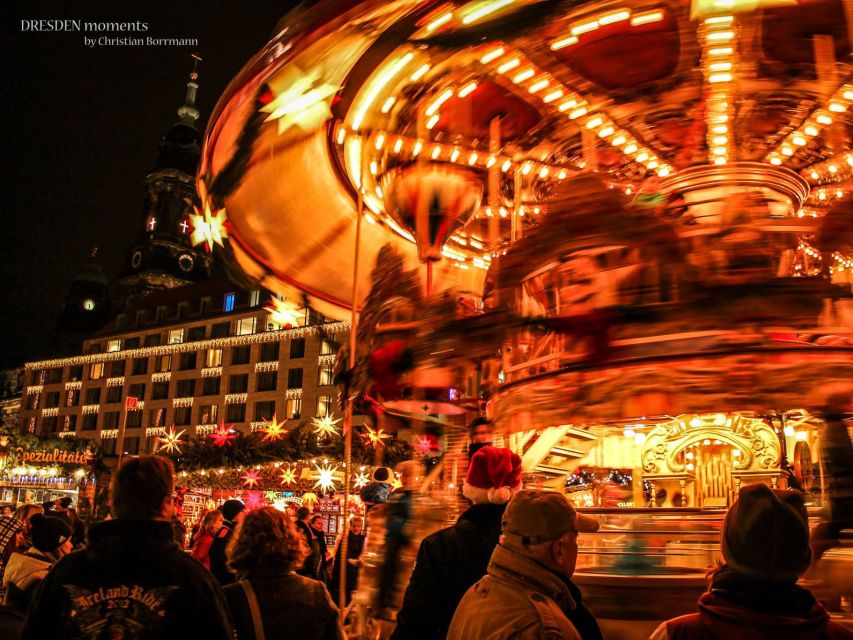 Dresden: Advent Tour with Stollen Tasting and Mulled Wine - Starting at Neumarkt and the Frauenkirche: where the holiday story begins