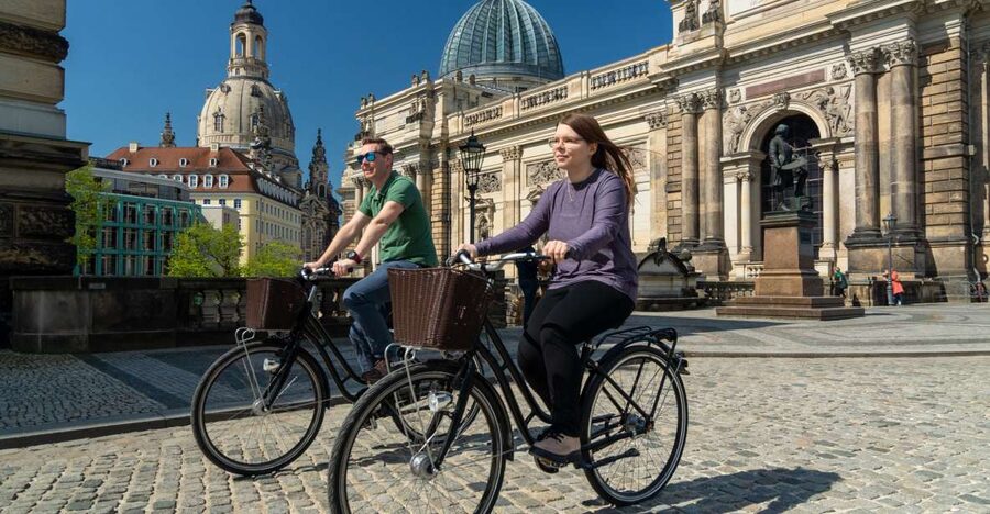 Dresden: Bike Rental - City Bike with Option Children Seat - Key things to know before you ride
