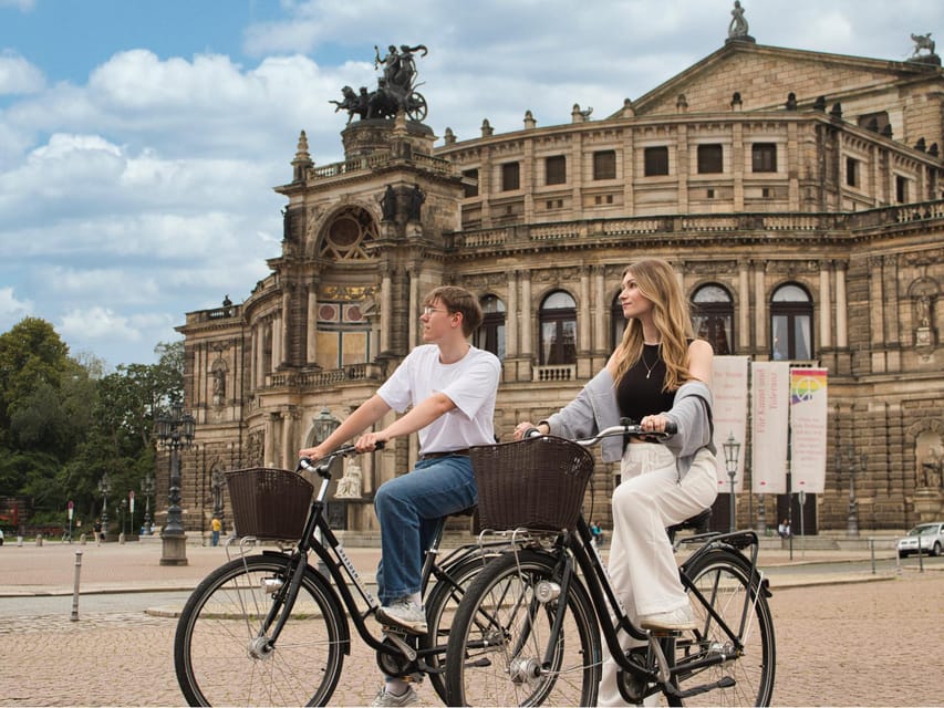 Dresden: Bike Rental - City Bike with Option Children Seat - Using the Elbland Bicycle Map Like a Local (Instead of a Tourist)