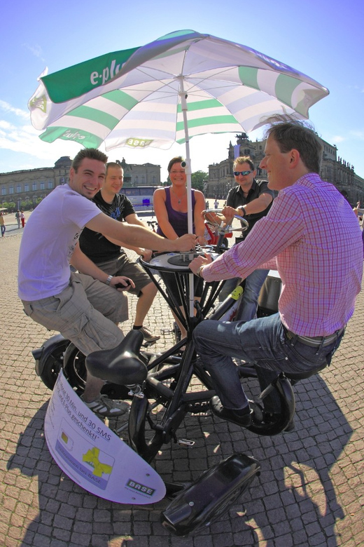 Dresden Bike Tour with Wine Tasting - The Elbschlösser Wine Tasting Break at Albrechtsberg Palace
