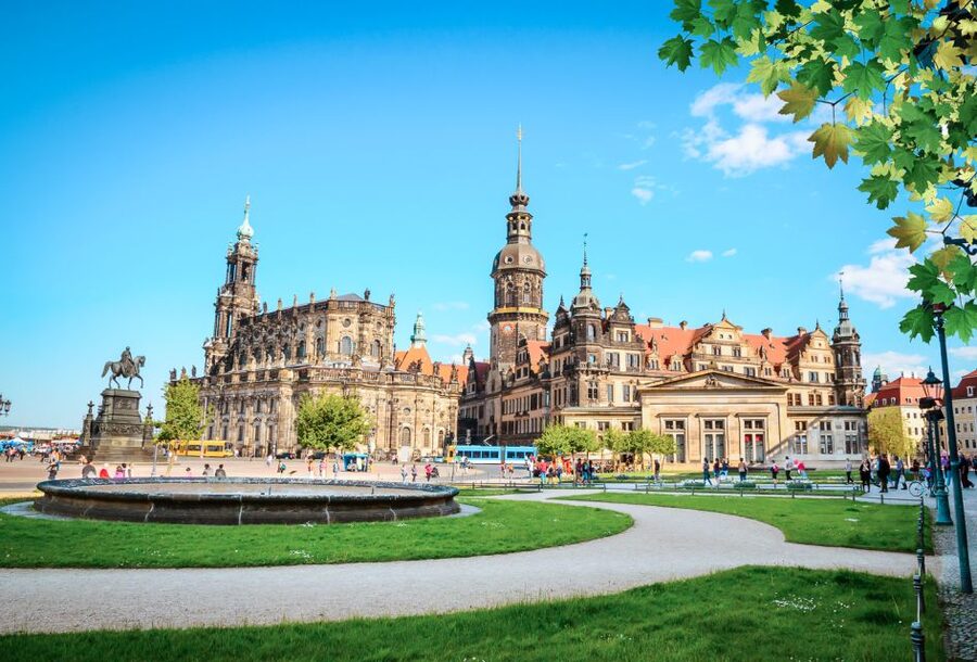 Dresden Castle Skip-the-Line Entry & 2-Day Hop-On Hop-Off - Postplatz Start, 2-Day Flexibility, and What You Swap