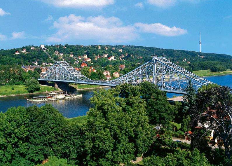 Dresden: City Sightseeing Tour with Live Guide - FAQ
