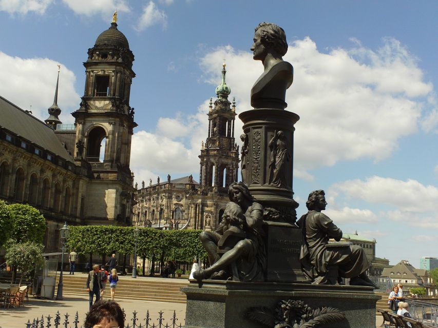 Dresden: Complete Walking Tour with Frauenkirche Visit - Who should book this walking tour