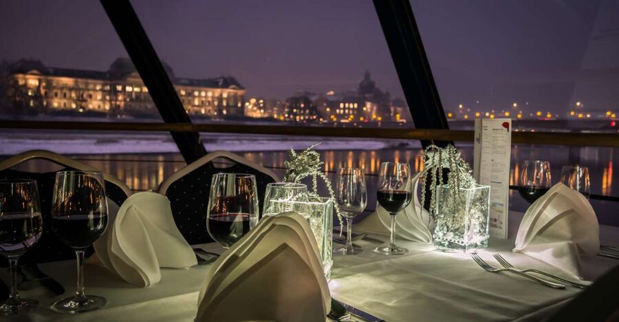 Dresden: Evening River Cruise with Dinner - Key Points at a Glance