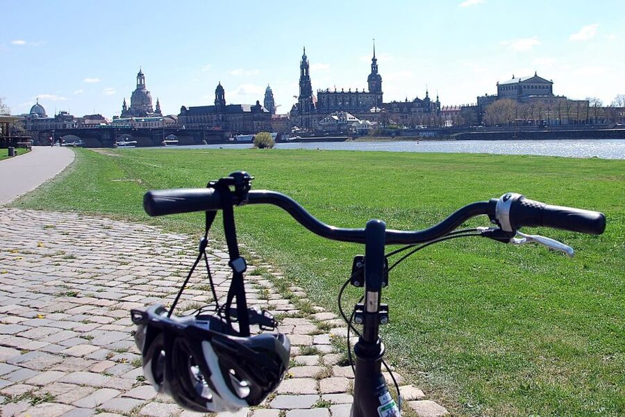 Dresden: Guided City Tour by Bike - Frauenkirche: your guided start point for understanding Dresden
