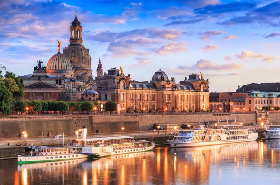 Dresden: Guided Tour with Beer Tasting - What you actually taste: small pours, big variety, and why it works