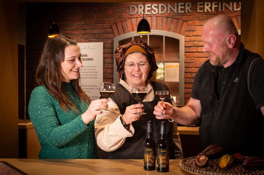 Dresden: Guided Tour with Beer Tasting - Price and value for a 2-hour Old Town experience
