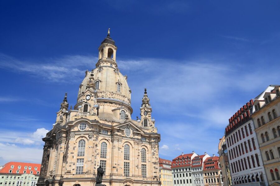 Dresden: Night Watchman Tour Through The Old Town - Frauenkirche Under the Dome: The Final Scene of the Walk