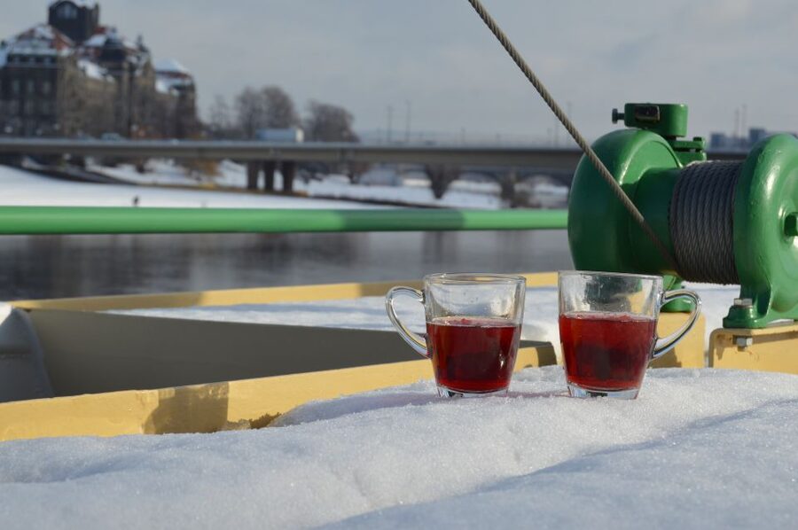 Dresden: Paddle Steamer Winter Cruise to Pillnitz - Why this paddle steamer cruise feels like a winter reset in Dresden