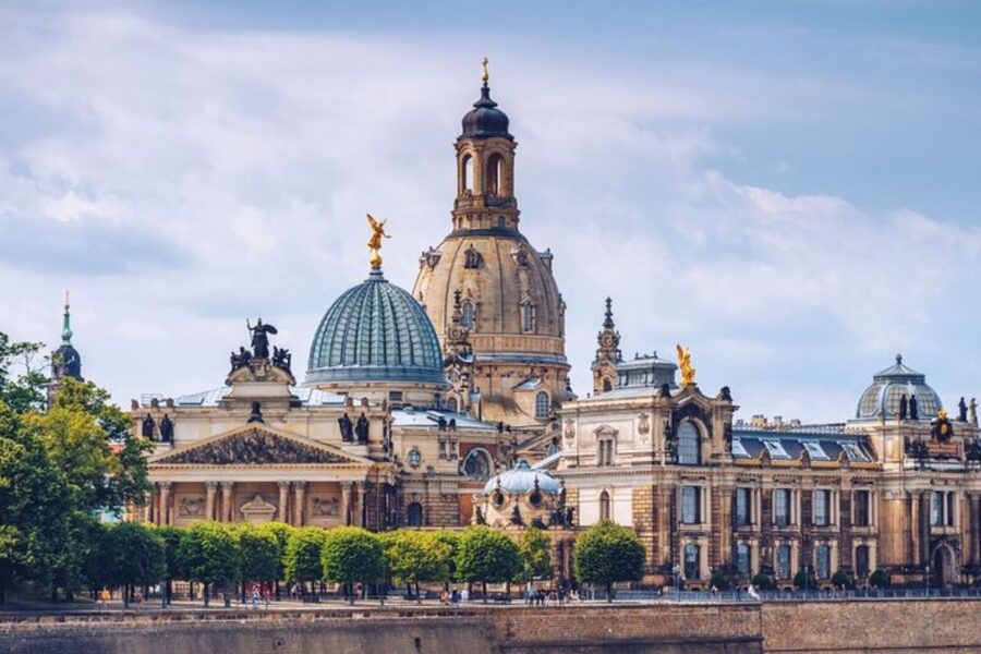 Dresden: Private custom tour with a local guide - Key points to know before you go