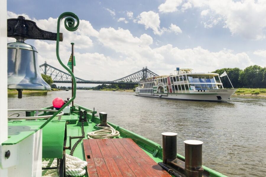 Dresden: River Sightseeing Boat Cruise - Food and Drinks on Board, Good for a Treat, not a Full Meal Mission