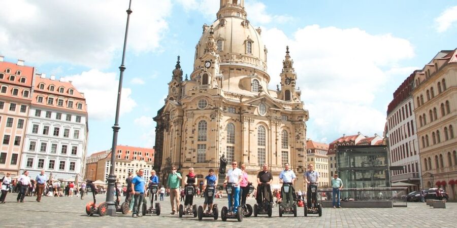 Dresden: Segway Tour Along the Elbe and Old Town - Königsufer to Frauenkirche, where the tour gains momentum