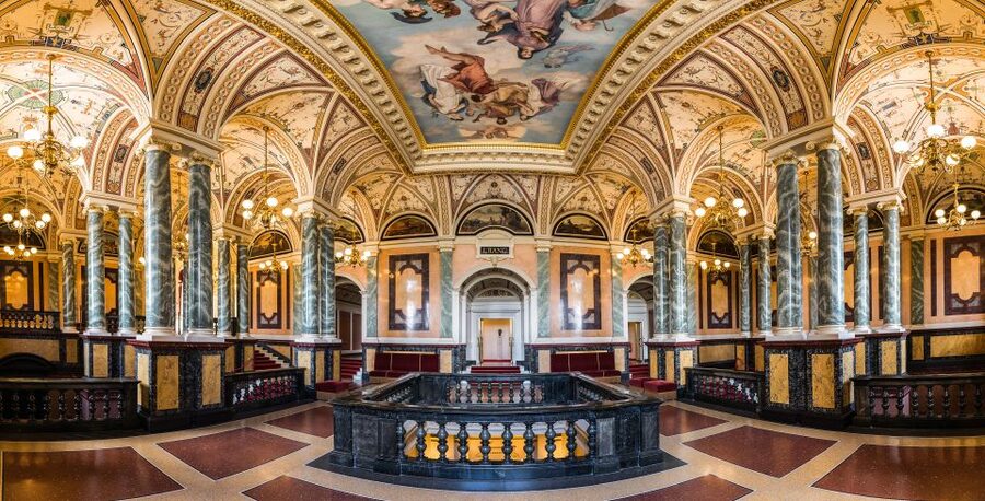 Dresden: Semperoper and Old Town Tour - Who this tour suits best (and who may want a different plan)