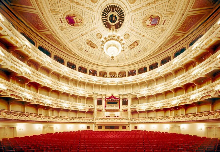 Dresden: Semperoper and Royal Castle - Visiting when there’s no performance