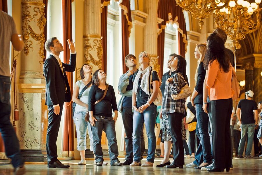 Dresden: Semperoper Guided Tour for Families - Entering the Semperoper: Meet at the Door Next to the Main Entrance