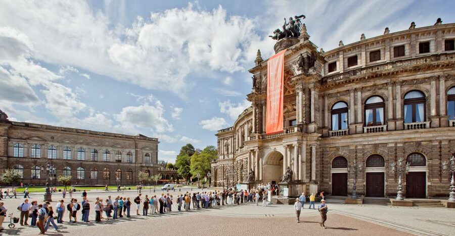 Dresden: Semperoper Tickets and Guided Tour - From past setbacks to rebuilt glory, the reconstruction story you can follow
