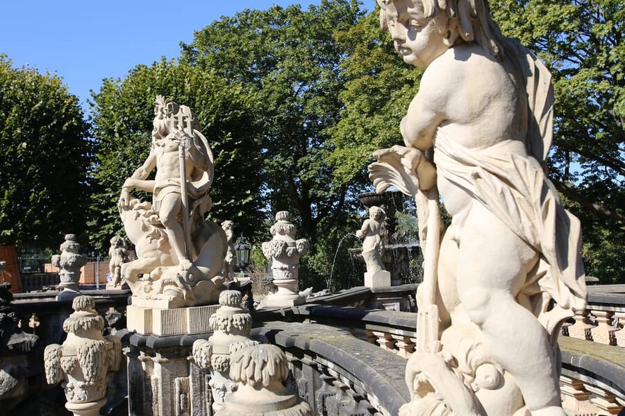 Dresden: Sightseeing Walking Tour in English - Who This Dresden Tour Suits Best
