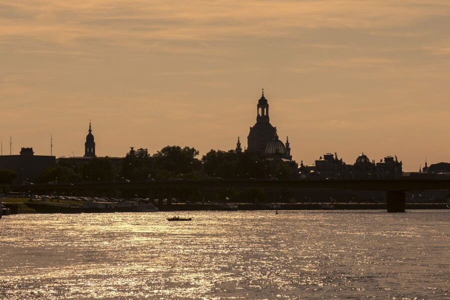 Dresden: Smile Tour with Prosecco - Prosecco breaks that actually change the mood