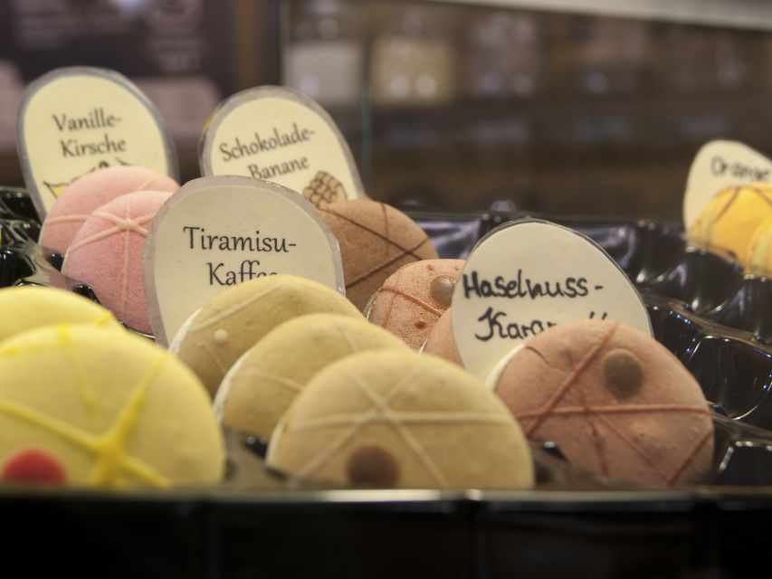 Dresden: Taste of Dresden Food Walk - Coffee and Chocolate from Dresdner Kaffeerösterei